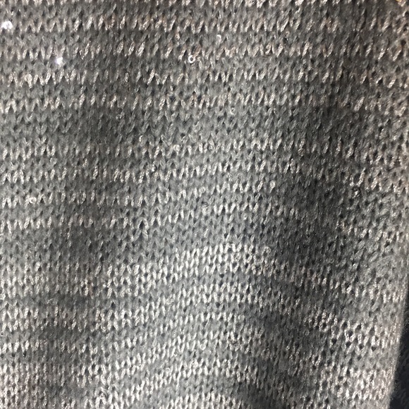 CALVIN KLEIN Buttery Soft Sweater-Knit Infinity Tiny Sequins & Metallic Threads - Picture 11 of 16
